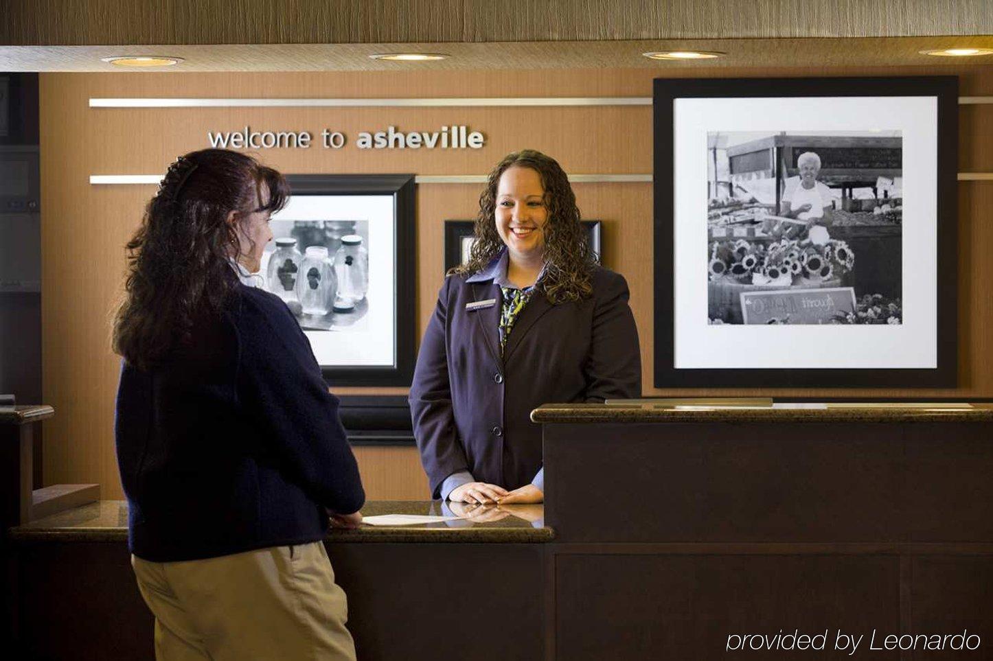 Hampton Inn Asheville - Biltmore Area 내부 사진
